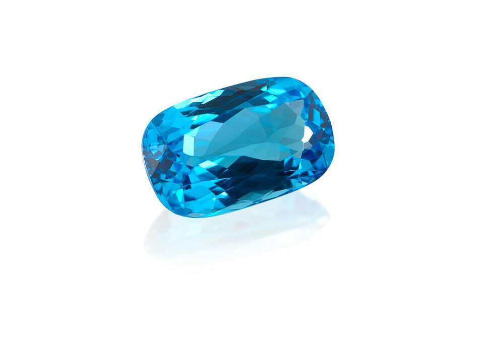 Blue Topaz Meaning and Healing Properties