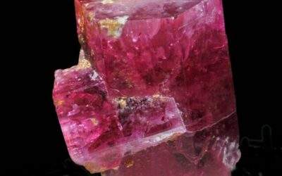 Red Beryl Meaning and Healing Properties